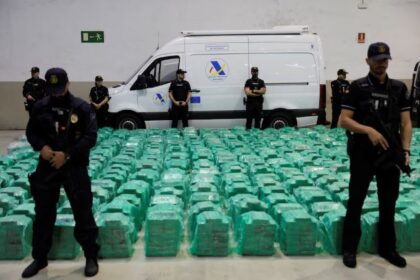 Desmantelan red criminal e incautan 3.400 kilos de cocaína en Algeciras, España