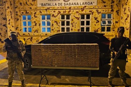 CESFRONT decomisa 40,000 unidades de cigarrillos de una yipeta