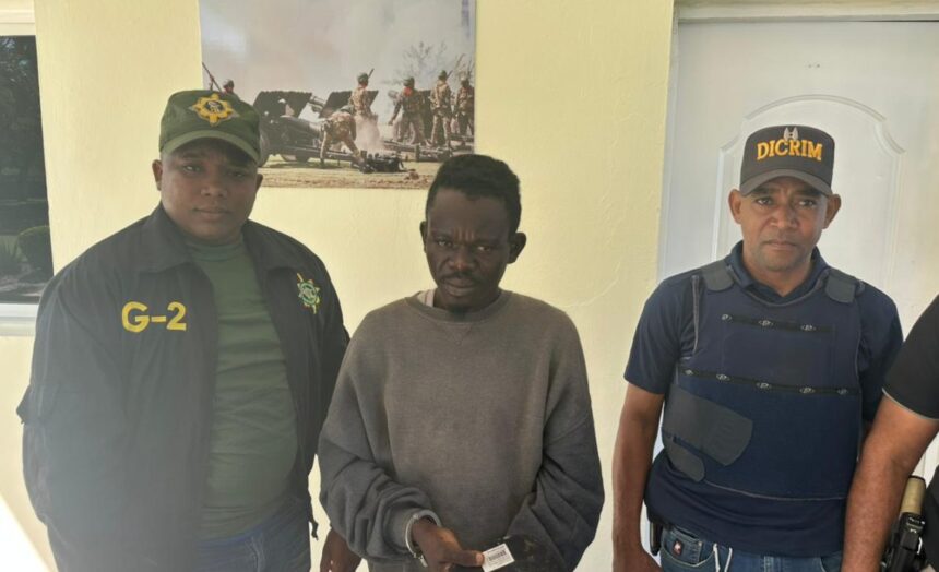 Detienen a haitiano que agredió médicos en Hospital Darío Contreras