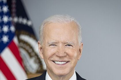Biden llega a Lima para participar por última vez en la cumbre APEC