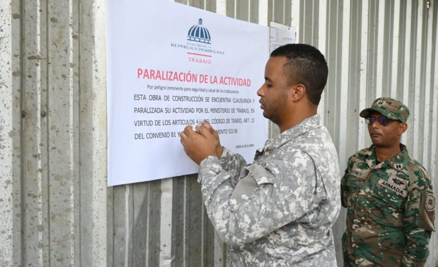 Ministerio de Trabajo paraliza construcción de torre en Piantini por violación a normas y muerte de trabajador