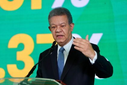 Leonel asegura que el gobierno del PRM está en “un desacierto continuo”