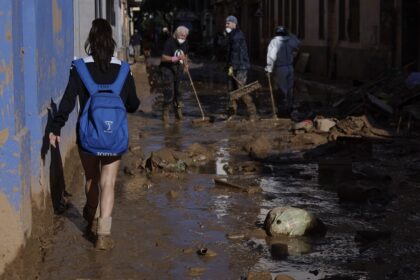 València suspende las clases en varios barrios y Chiva y Sueca en todo el pueblo ante la nueva dana