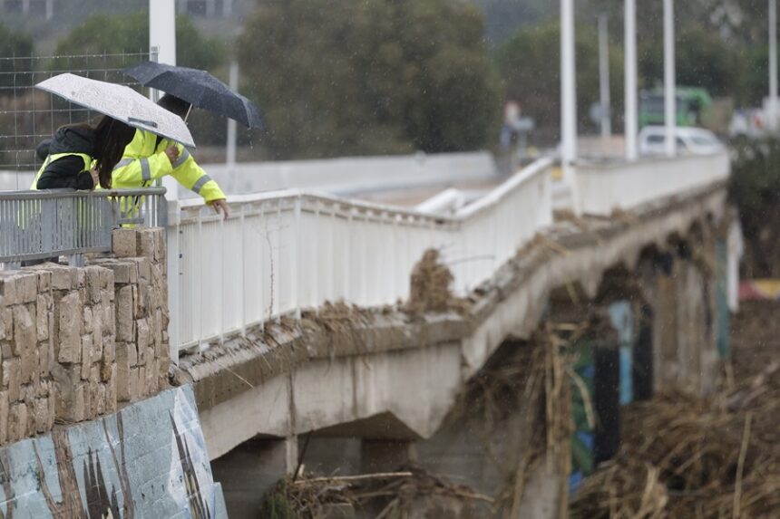 Alerta roja en Tarragona y Málaga, que extiende los desalojos preventivos
