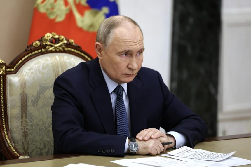 Putin elogia el nuevo misil hipersónico lanzado por Rusia y lo compara con armas estratégicas