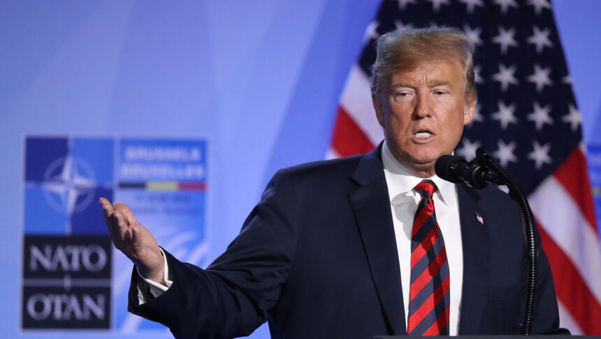 Trump dice que considerará retirar a EE.UU. de la OTAN