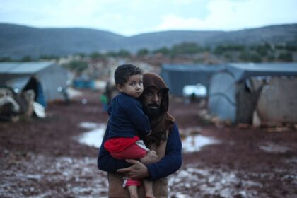 ONU: 1,1 millones de personas desplazadas en Siria en quince días