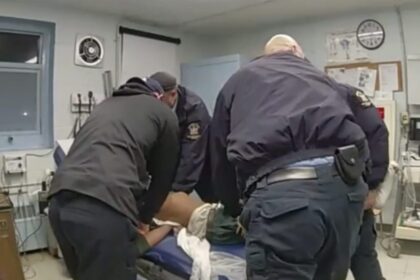 Impactante video muestra muerte de reo a manos de oficiales en Nueva York