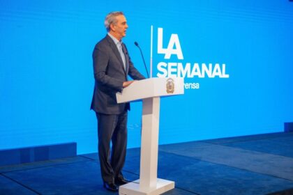 Abinader anuncia en LA Semanal construcción Teleférico Santo Domingo Oeste que impactará unas 400 mil personas