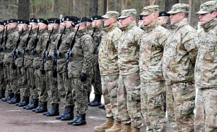 EE.UU. tiene 80.000 miembros de sus fuerzas armadas desplegados en países de la OTAN