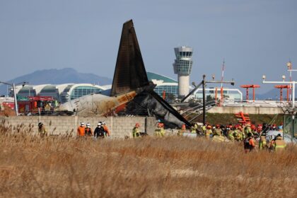 Fuera de Serie : Elevan a 127 la cifra oficial de muertos en el accidente aéreo en Corea del Sur
