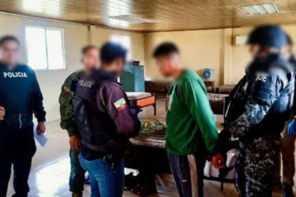 Fuera de Serie : Encuentra una memoria digital tirada en un bus y descubre abusos de un militar contra menores