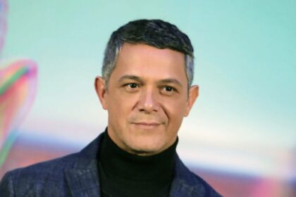 Alejandro Sanz se solidariza con la familia Grullón, tras tragedia en discoteca Jet Set