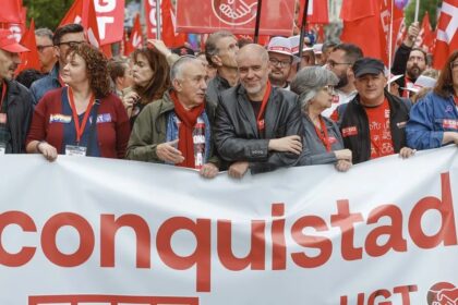 Sindicatos claman por reducir la jornada laboral en España