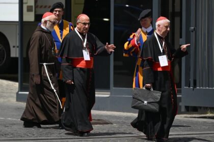 El poder italiano mengua pero resiste en el cónclave