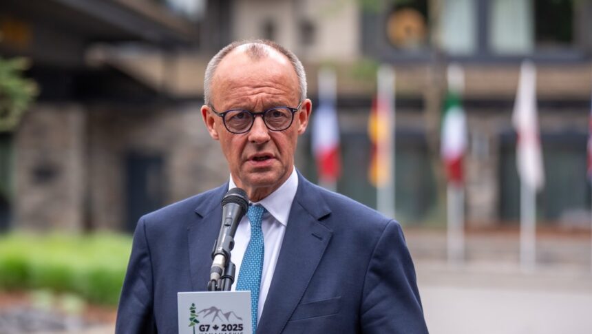 Merz elogia a Israel por hacerle "el trabajo sucio" a Occidente