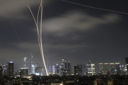 "Las puertas del infierno se abrirán sobre ti": la advertencia de Irán a Israel en la operación 'Promesa Verdadera 3'