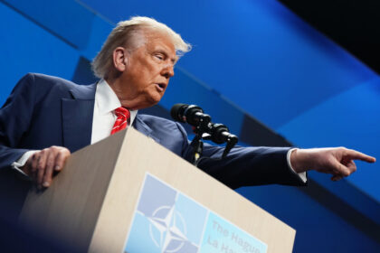 Trump amenaza a España con una guerra comercial: "Haremos que España pague el doble"