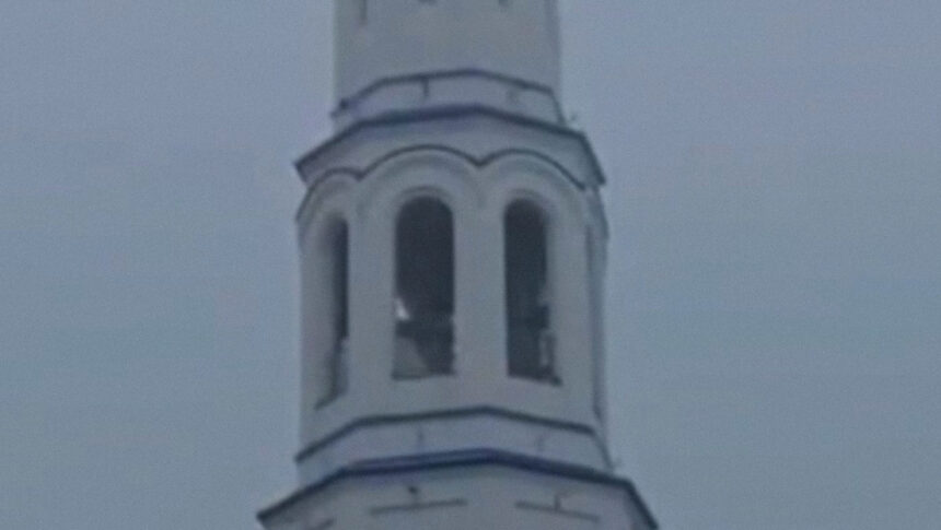 VIDEO: Las campanas de una iglesia repican solas durante el terremoto de 8,8 en Rusia