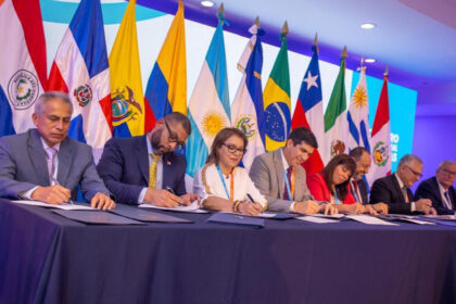 Aduanas de RD y El Salvador firman Acuerdo de Reconocimiento Mutuo para incrementar sus relaciones comerciales