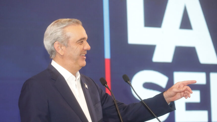 Presidente Abinader destaca que el tabaco dominicano supera los USD 1,340 millones en exportaciones y genera 122,000 empleos