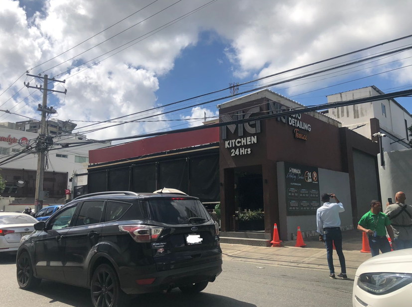 Violencia vuelve a restaurante MG Kitchen: nuevo tiroteo deja un muerto y un herido
