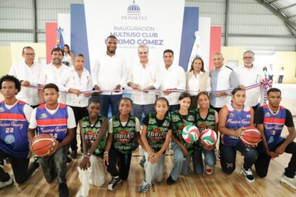 Más de RD$75 millones para el deporte: Abinader entrega multiuso en SFM