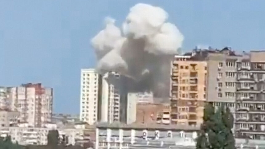 Kiev bombardea edificios llenos de civiles en una ciudad rusa