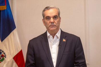 Abinader solicita suspender celebración del PRM por 5 años de gobierno y llama a priorizar el trabajo por el país