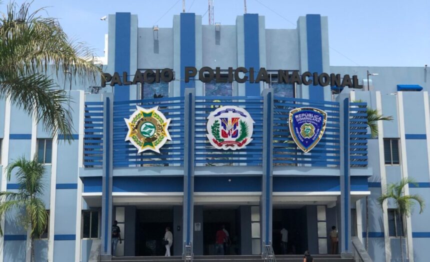 Tras horas de tensión, jóvenes atrincherados se rinden y entregan arma