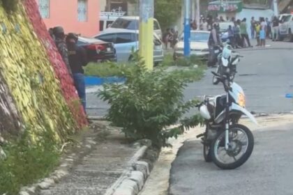 PN rodea vivienda en Guachupita con tres presuntos homicidas dentro