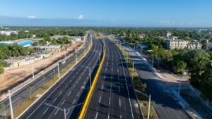 Luis Abinader inaugura fase final de avenida Ecológica de Santo Domingo