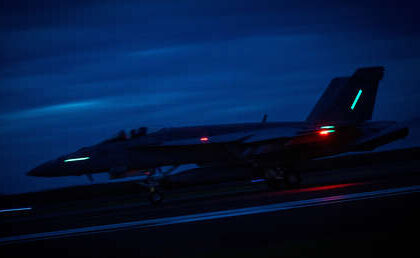 ¿Qué es el EA-18G Growler, el arma de guerra electrónica clave en la agresión contra Venezuela?