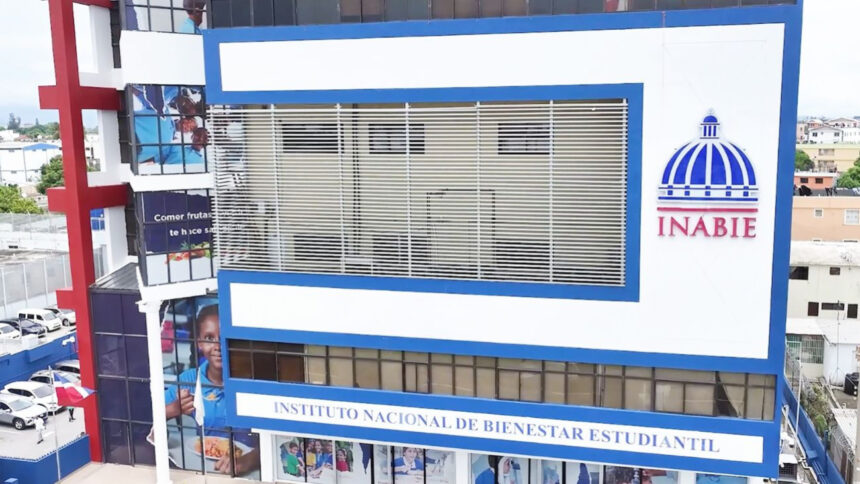 Más de 2,600 oferentes participan en licitaciones del almuerzo escolar del INABIE para 2026-2028