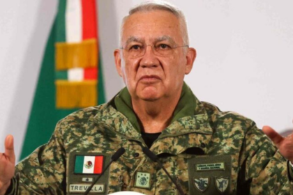 Secretario de Defensa de México se le quiebar la voz al recordar a militares caídos en captura de “El Mencho”