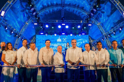 Presidente Abinader inaugura anfiteatro La Gaviota en Ciudad Juan Bosch