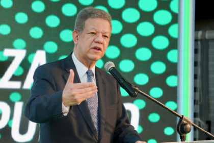 Leonel tras apagón nacional: “Las neveras, que ya estaban vacías, ahora están apagadas”
