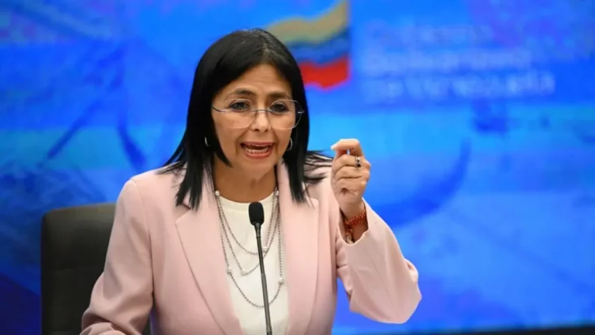 Rodríguez cierra siete entes públicos en Venezuela, cuatro de ellos creados por Maduro