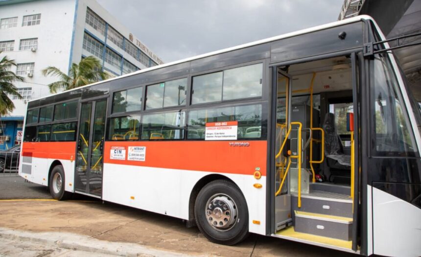 Abinader pone en marcha el Corredor Independencia y amplía el Sistema Integrado de Transporte