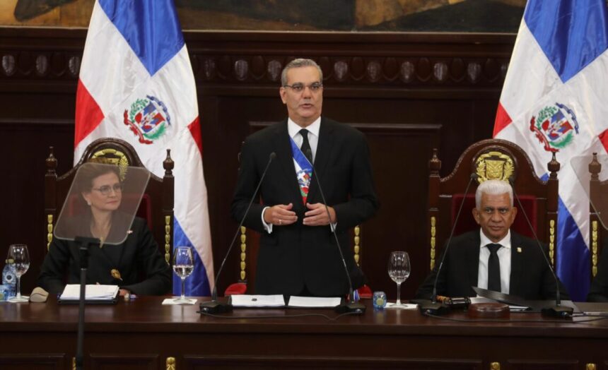 En 2025 se incautaron casi 32 toneladas de drogas en el país, dice Abinader