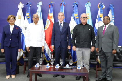 Concluye con éxito primer curso-taller de Diplomacia Científica e Integración Regional organizado por el Mescyt