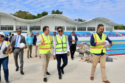 Ministros Kelvin Cruz e Ito Bisonó inspeccionan avances de obras para Juegos Centroamericanos