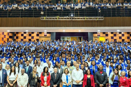 Certifican a 512 estudiantes como promotores de prevención en centros educativos