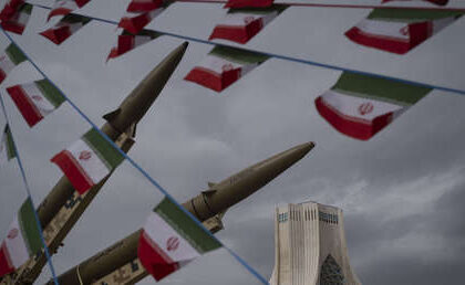 Tasnim: Irán decide no asistir a las negociaciones con EE.UU. poco antes de que expire el alto el fuego