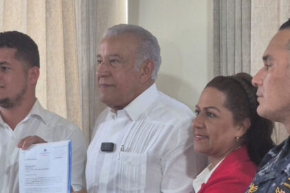 Presidente Abinader ordena la construcción de dos cementerios y un parque en Sánchez Ramírez 19 de Abril 2026 | 09:26