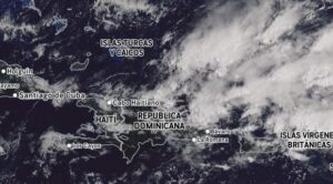 Gloria Ceballos dice que lluvias serán intensas en el norte y noreste y que otra vaguada entrará el jueves