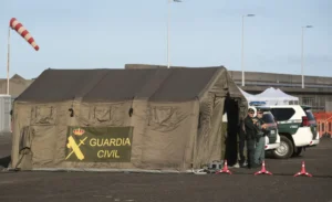 Muere guardia civil tras sufrir infarto durante operativo por crucero con brote de hantavirus