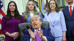 Trump sobre la propuesta de acuerdo de Irán: "Un pedazo de basura"