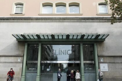 La barcelonesa identificada como contacto de una de las fallecidas por hantavirus, hará cuarentena en el Clínic