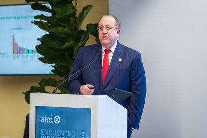 RD dispone de hasta RD$45 mil millones en gasto adicional para mitigar crisis, dice Magín Díaz